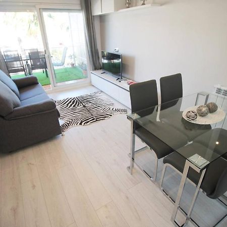 Family Deluxe Apartment Beach Castelldefels Luaran gambar