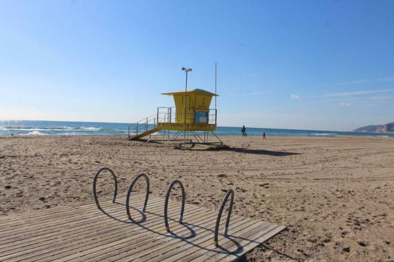Family Deluxe Apartment Beach Castelldefels Luaran gambar